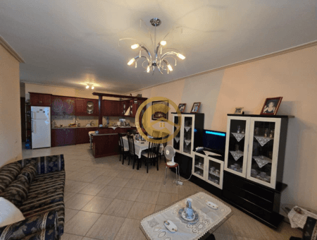 Shitet Apartament 2+1, 130 m² pranë Stadiumit në Sarandë 2