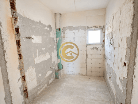 Shitet apartament i ri 2+1 me pamje deti, vetëm 200 m nga deti – Sarandë 4