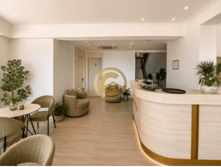 Hotel luksoz në shitje në Sarandë – Investim premium me pamje nga deti 4