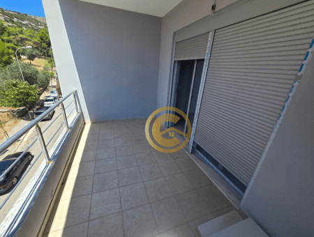 Apartament 1+1 me Pamje Deti në Shitje, Rruga e Pestë, Sarandë 3