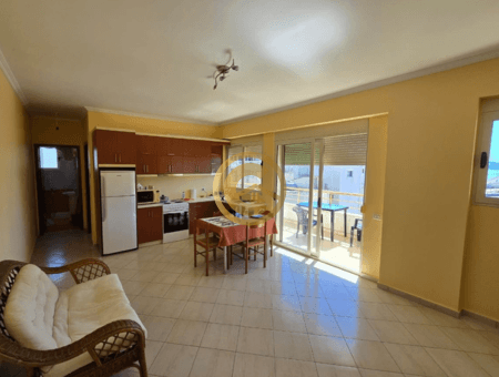 Apartament 1+1 në Shitje në Sarandë, 75 m²
