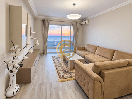 Apartament 1+1 në shitje në Rrugën Butrinti, Sarandë – Pamje ballore deti