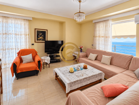 Apartament 2+1 me sipërfaqe 120 m² në shitje në Sarandë 3