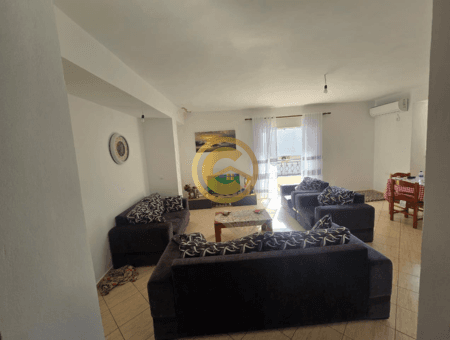 Apartament 3+1+2 me Qira Afatgjatë në Rrugën Butrinti, Sarandë – Pamje Deti | 550 €/Muaj