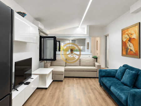 Apartament 2+1 i mobiluar me qira vjetore në qendër të Sarandës