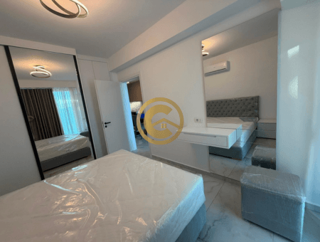Jepet me Qira Vjetore Apartament Modern 1+1 në Ndërtesë të Re me Pishinë 2