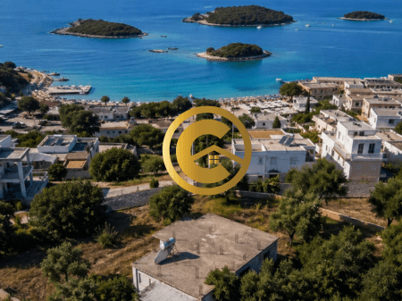 Shitet Truall + Ndërtesë në Ksamil – Mundësi Investimi në Zemër të Turizmit Shqiptar