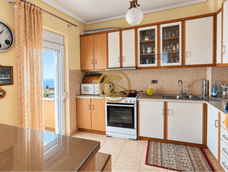 Apartament 2+1 me sipërfaqe 120 m² në shitje në Sarandë 2
