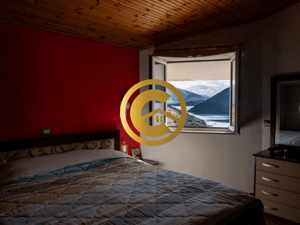 Ndërtesë në Shitje pranë Liqenit dhe Detit – Ksamil | Elios Home Real Estate