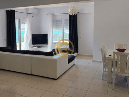 Apartament 2+1 me Qira në Rruga Butrinti, Sarandë