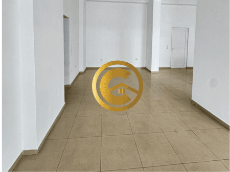 Dyqan me Qira në Rrugën e 4, Sarandë