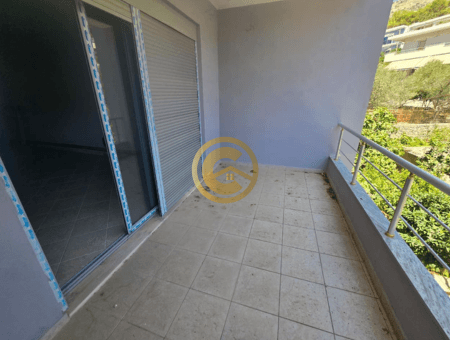 Apartament 2+1 në shitje – 81.5 m², kati i 2-të 4