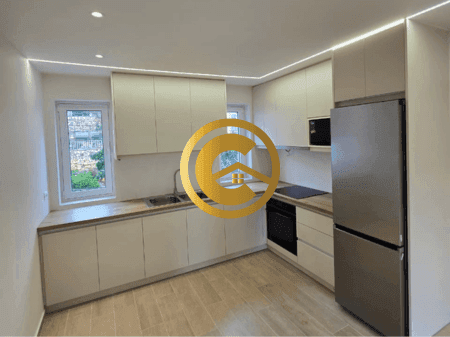 Shitet Apartament 1+1 në Qendër të Sarandës – Kati 2, 60m² | Elios Home