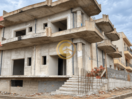 Ndërtesë 3-katëshe për hotel në Ksamil