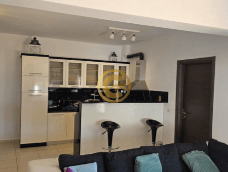 Apartament 2+1 me Qira në Rruga Butrinti, Sarandë