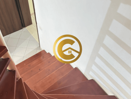 Dublex në shitje në Sarandë | Okazion në Rrugën e Pestë 3
