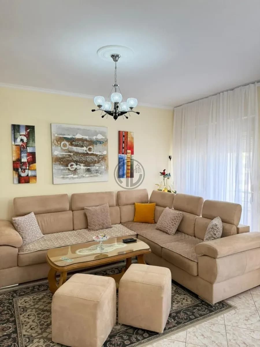 Apartament 2+1 per qira Pamje Deti Plazh Durres