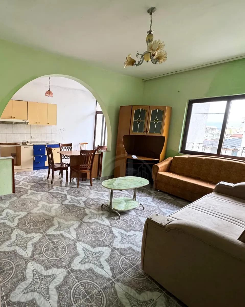 Apartament 1+1 për Shitje – Zona e Maternitetit, Durrës