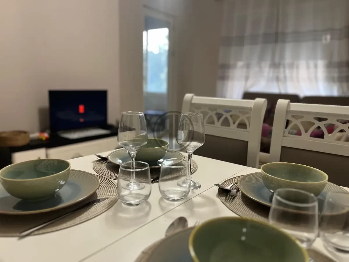 Apartament 2+1 me Post Parkimi prane Drejtorise se Policise ne Durres 2