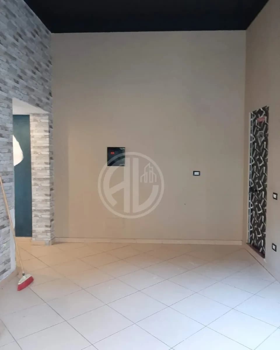 Ambient biznesi prane Ish Parkut Sportiv