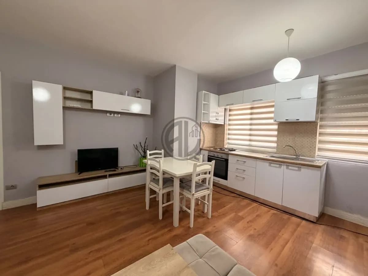 Apartament 2+1 per Qira ne Vollga, Lagja 1, Durres. 4
