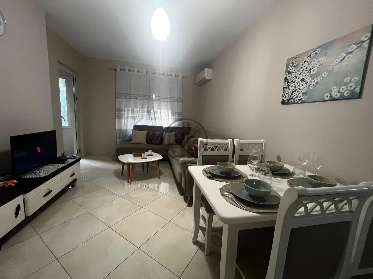 Apartament 2+1 me Post Parkimi prane Drejtorise se Policise ne Durres