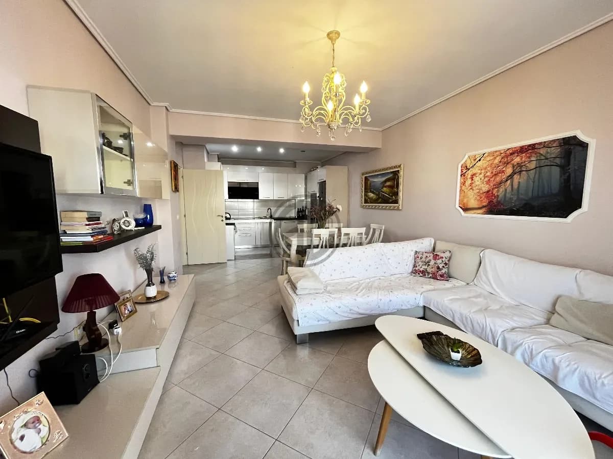Apartament 2+1+2 per Qira prane UKD