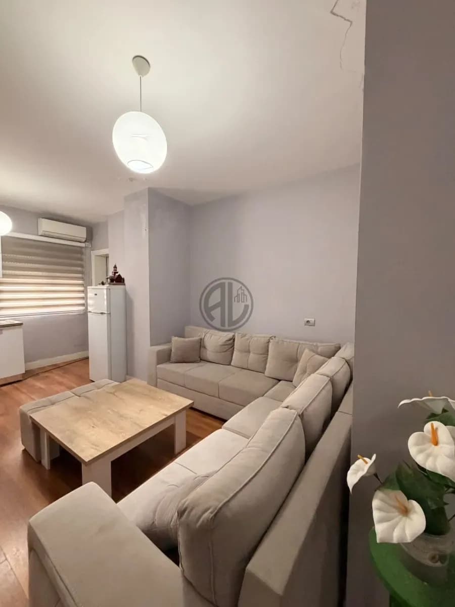 Apartament 2+1 per Qira ne Vollga, Lagja 1, Durres. 3