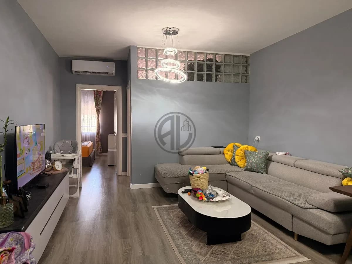 Apartament 2+1 për Qira – prane Stacionit te trenit , Durrës 2