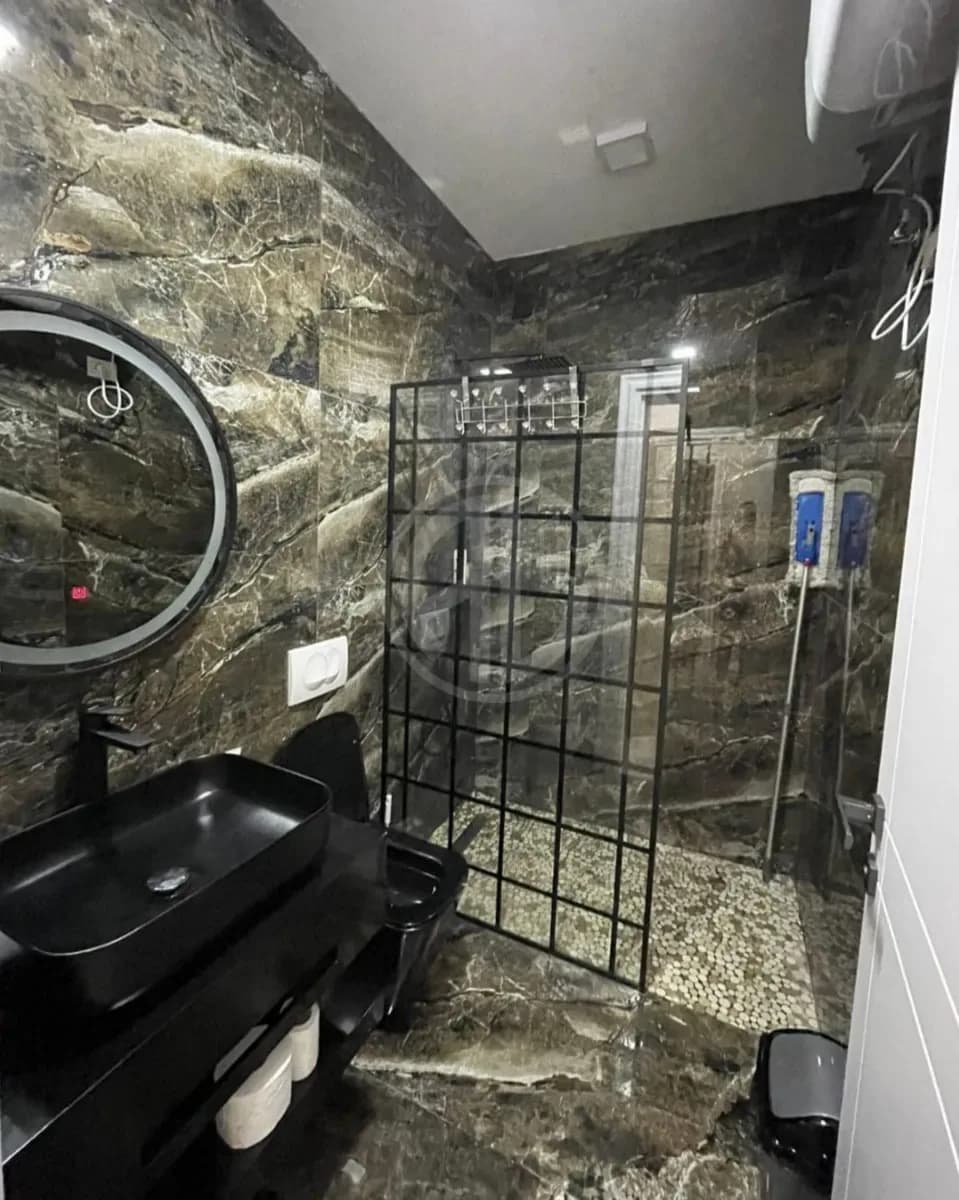 Shitet Apartament me Pamje Deti & Pishinë – Shkembi i Kavajes 4