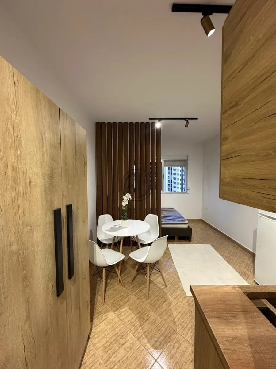 GARSONIERE TEK SHKEMBI I KAVAJES 2
