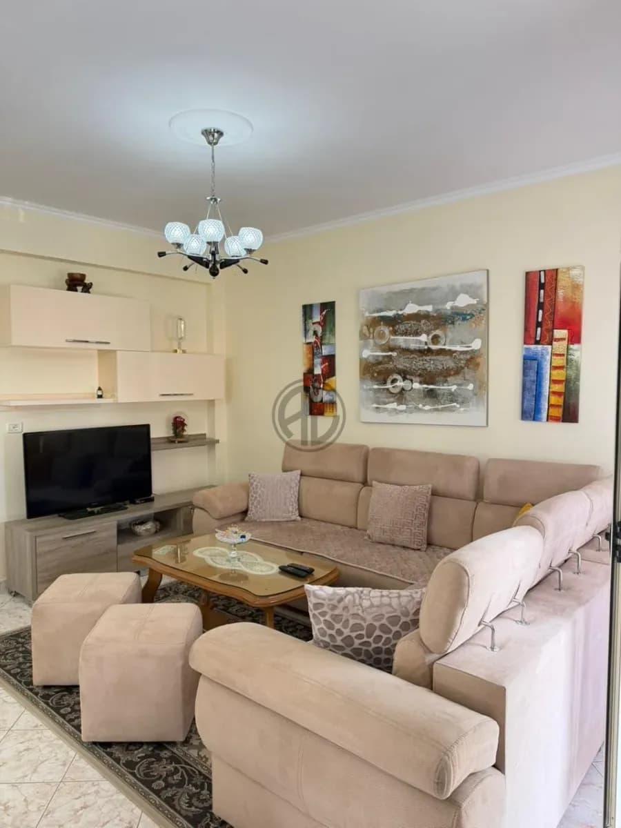 Apartament 2+1 per qira Pamje Deti Plazh Durres 4