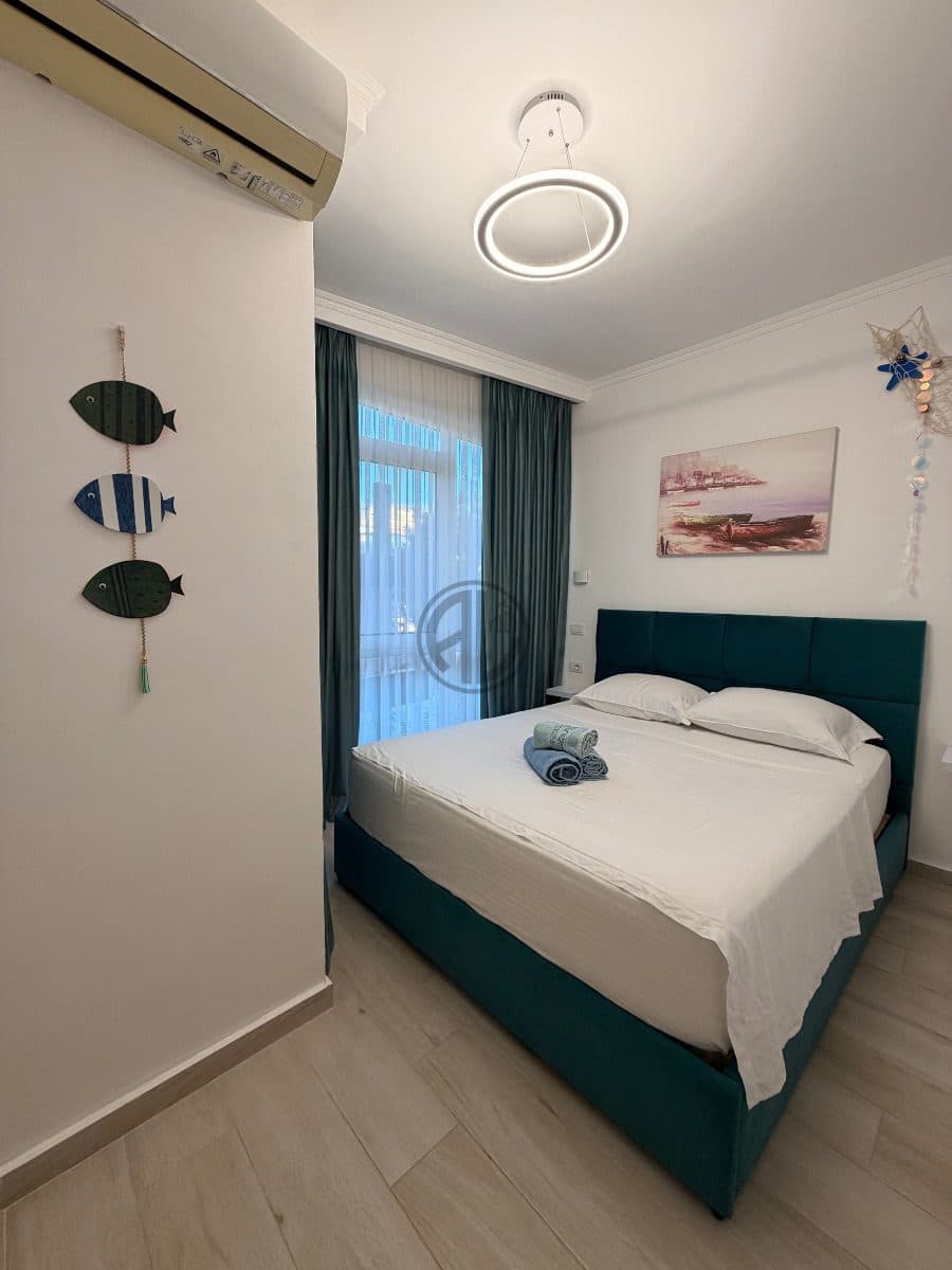 Apartament 1+1 vije e pare me detin tek Shkëmbi i Kavajës 4