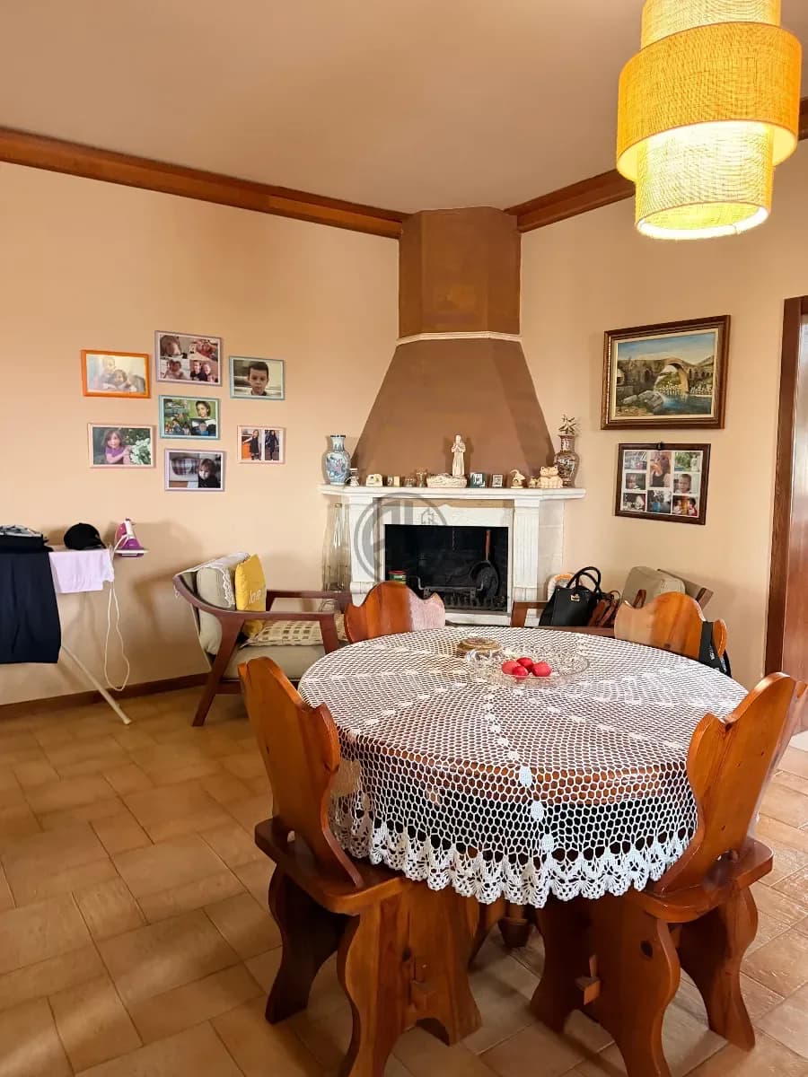 Shitet Vilë 3-Katëshe me 1533 m2 Truall – Kavajë, Rruga Dytësore 4