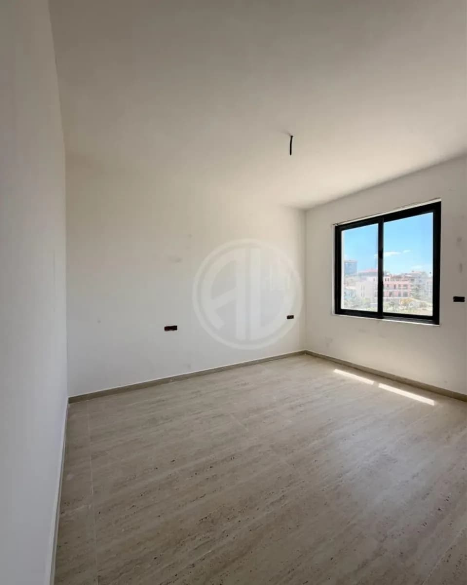 Apartament 1+1 + Garazh për Shitje në Golem 3
