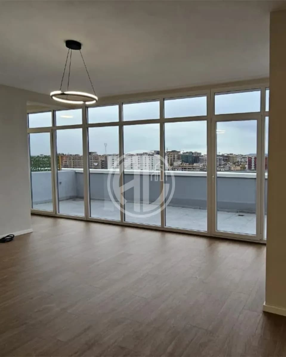 PENTHOUSE EKSKLUZIV – BULEVARDI I RI, TIRANË