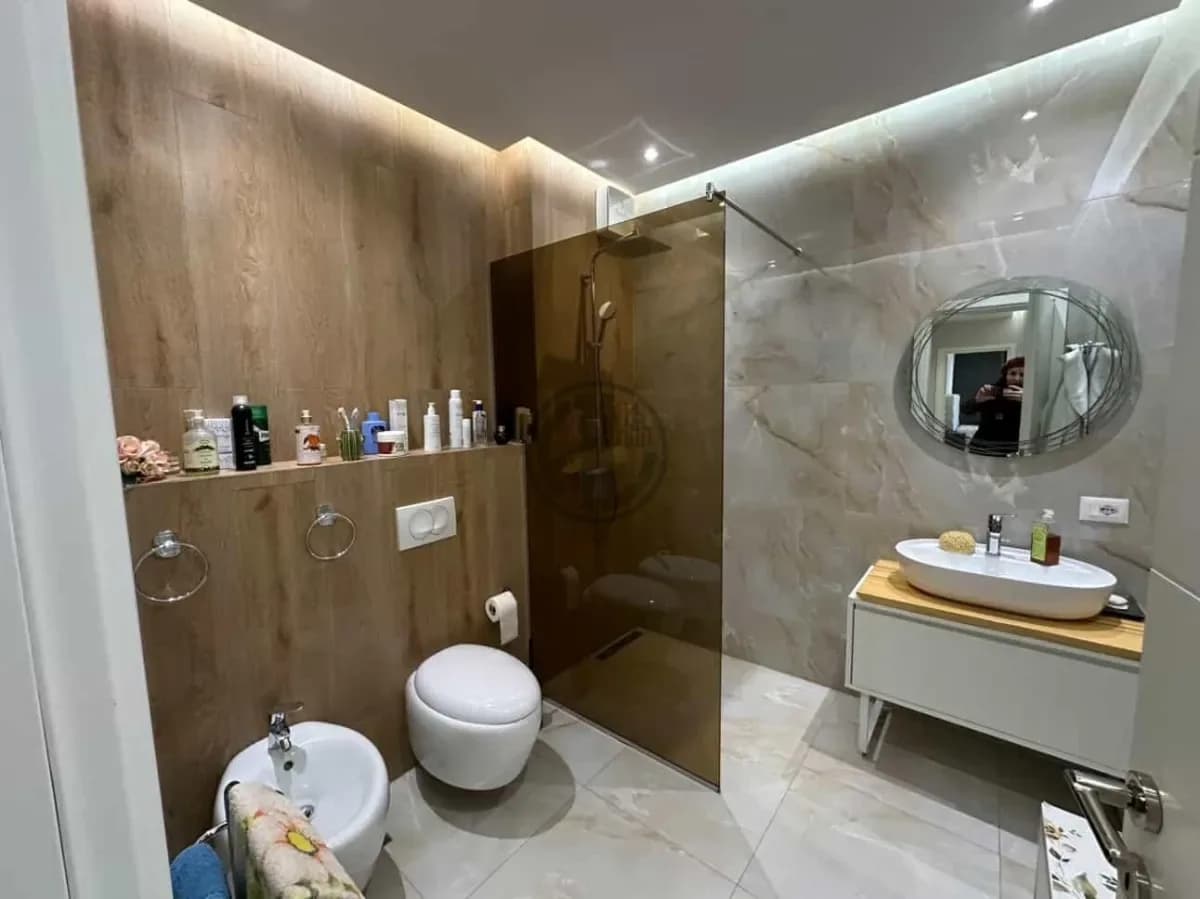 Apartament 2+1+2 me verande me pamje deti 3