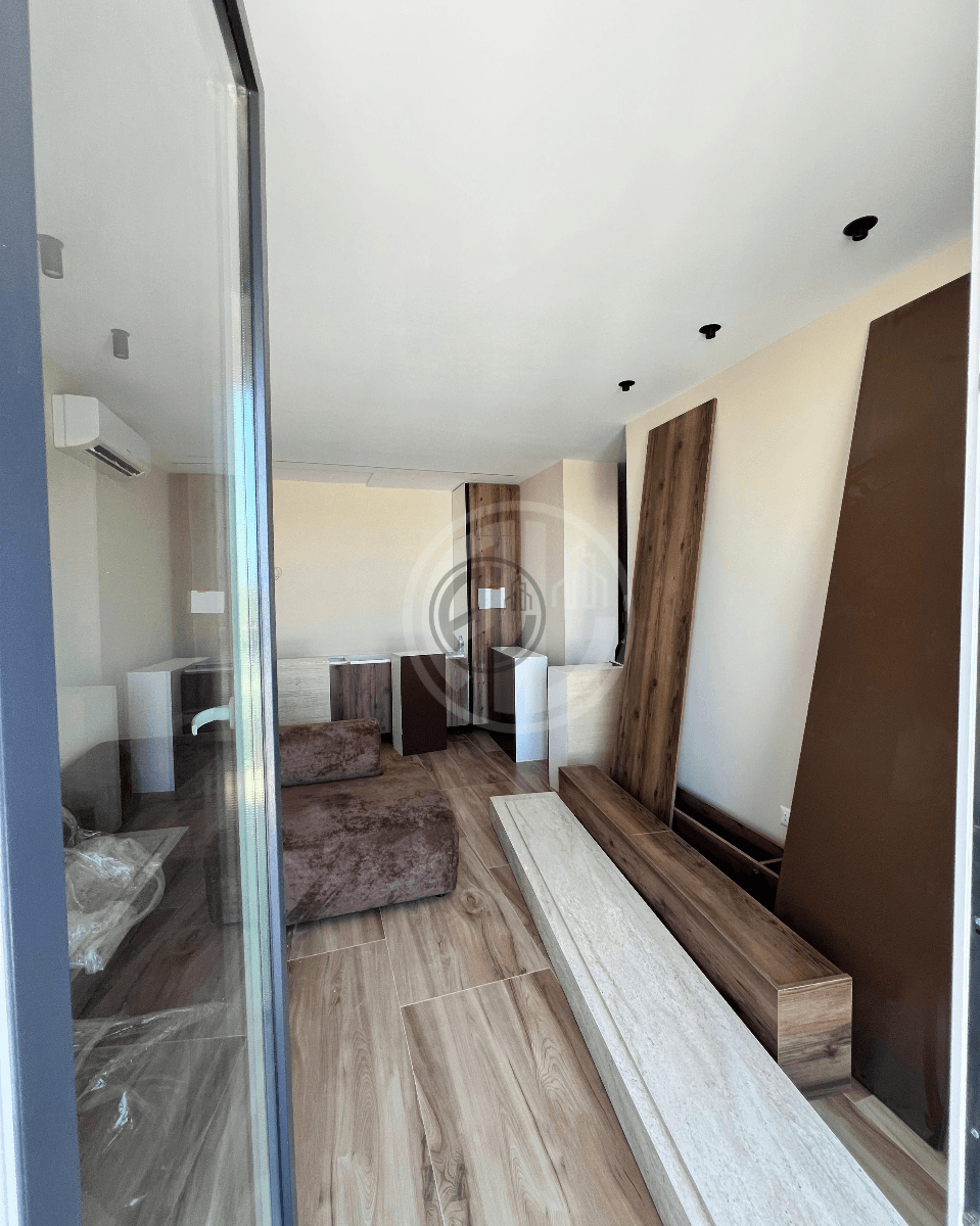 Shitet Apartament 1+1 Golem 2