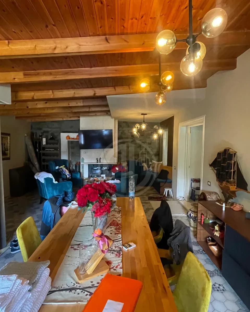 PER QIRA DUPLEX LUKSOZ TEK GJYKATA, DURRËS 2