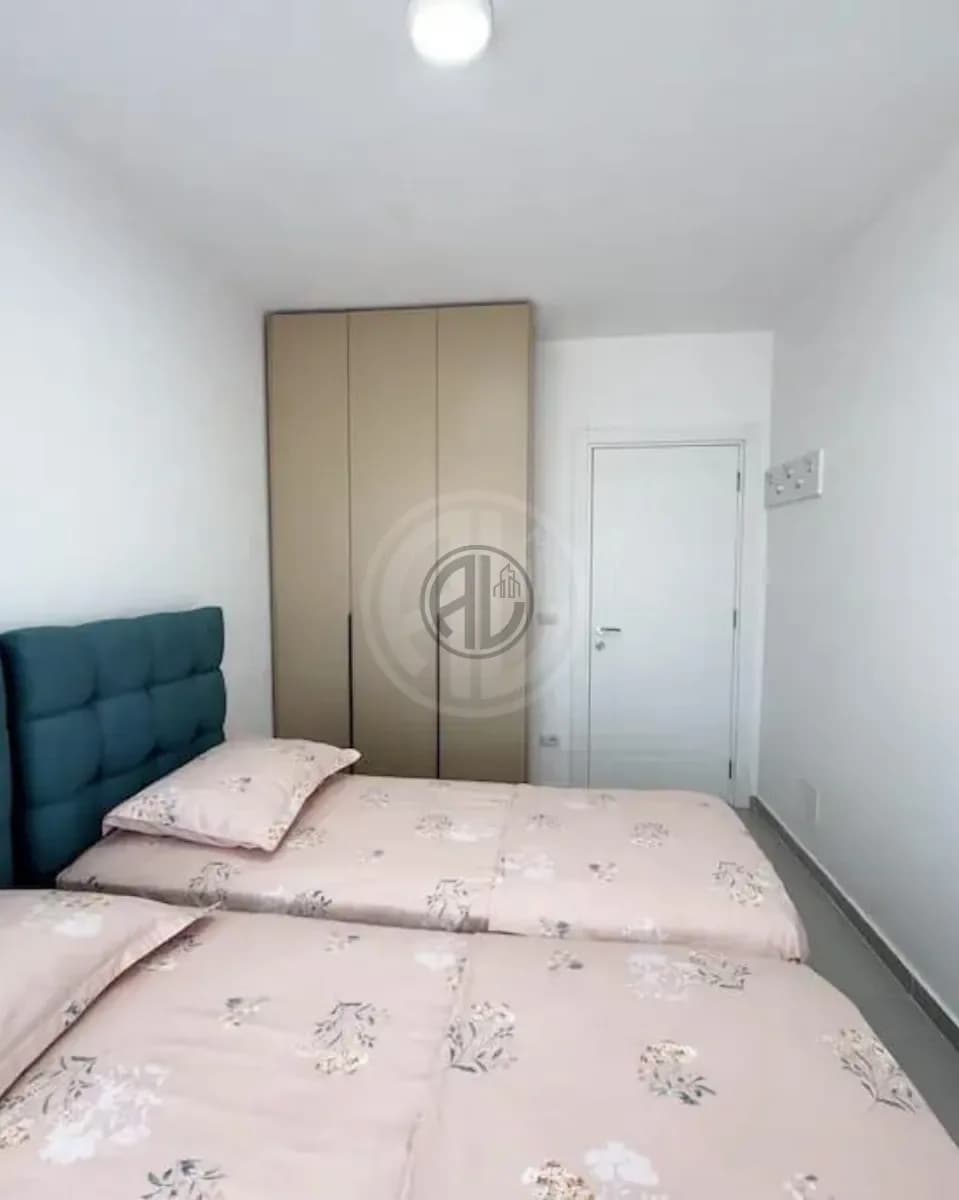 Shitet Apartament 2+1 në Golem, 4