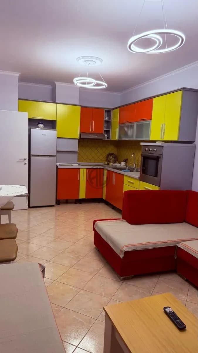 Apartament ne Shiptje 1+1 plus parking, Durres Shkembi i Kavajes
