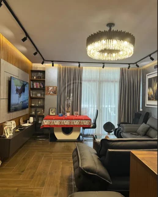 Apartament 2+1 me qera — Rruga e Portit
