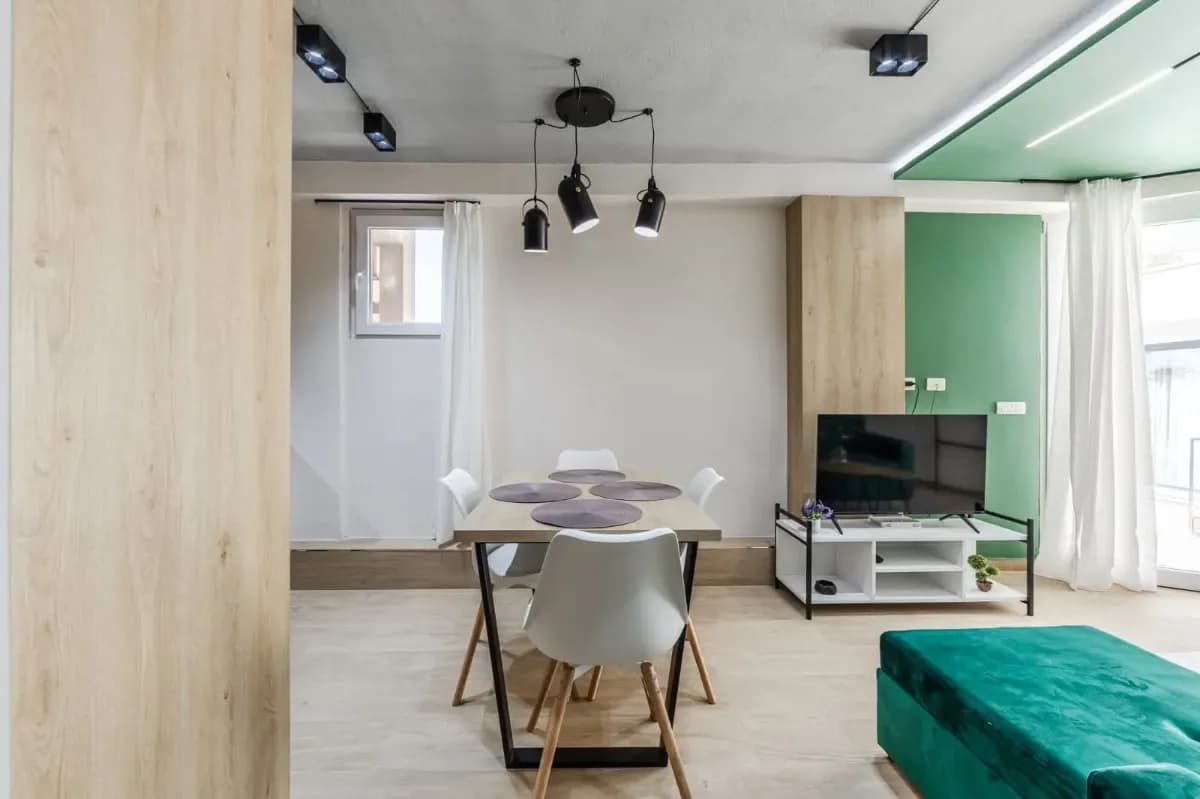 Shitet Duplex tek Shkëmbi i Kavajës – pak hapa larg detit 4