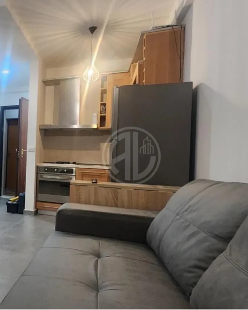 Shitet Apartament 1+1 – Mali i Robit 2