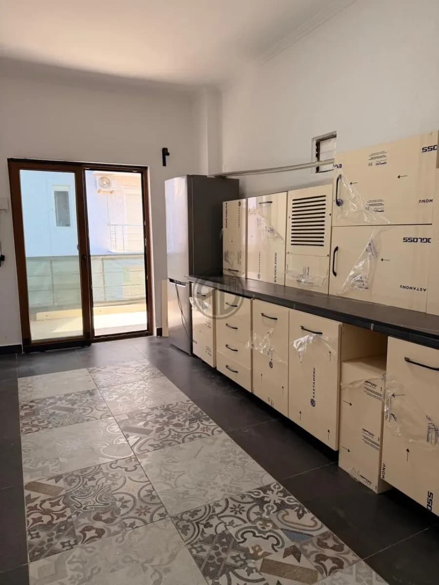 Shitet Apartament 1+1 Pamje Deti – Shkëmbi i Kavajës, Durrës 2