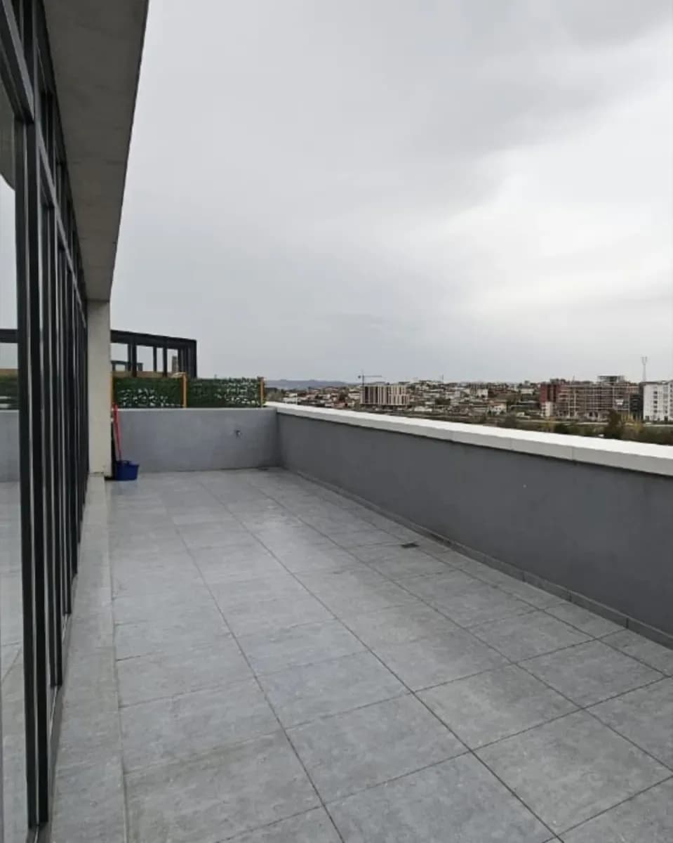 PENTHOUSE EKSKLUZIV – BULEVARDI I RI, TIRANË 2