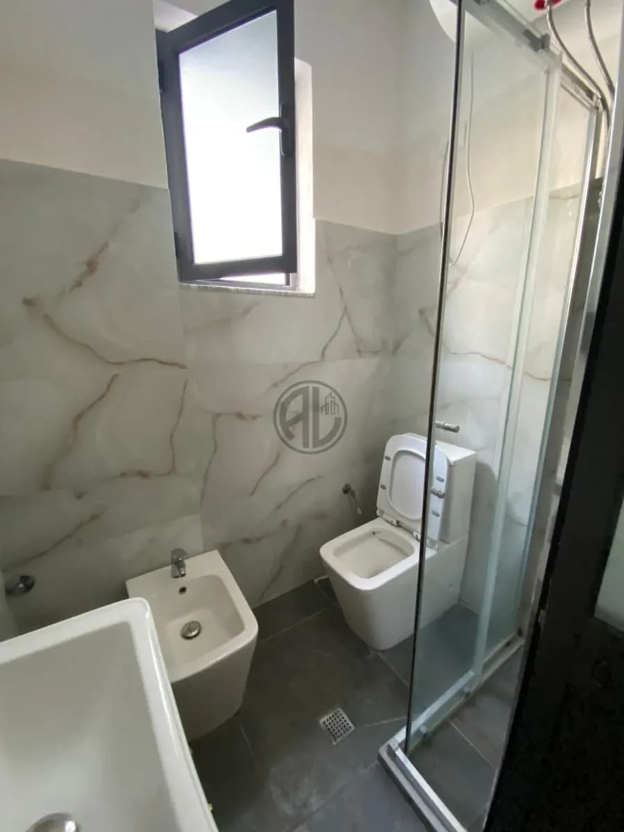 Ne Shitje Shpi Private ne Durres zona Stadiumi 2