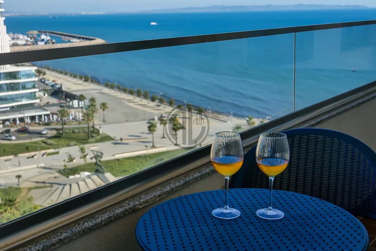 Apartament 2+1+2 me pamje deti tek 27 Kateshi, Vollga