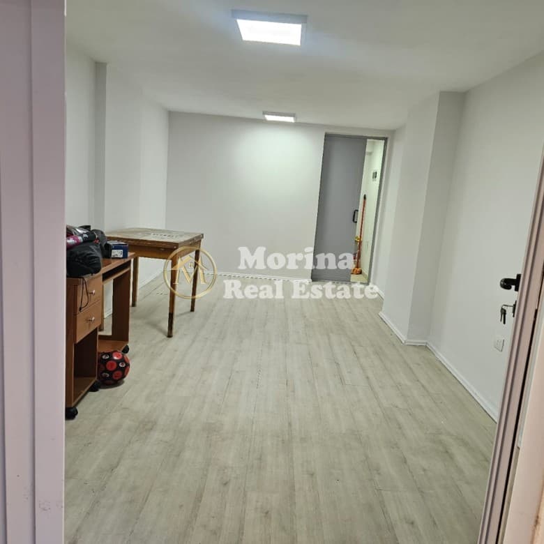 Shitet, Ambient Biznesi, 69,000 Euro 4