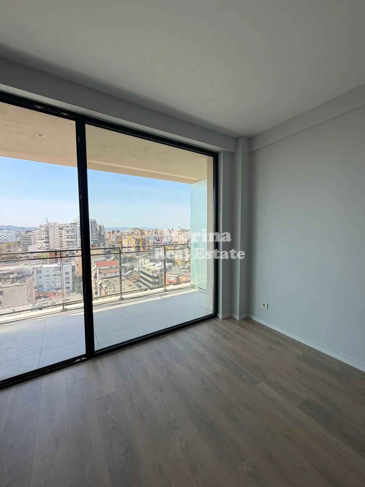 Qera | Apartament 2 + 1 | Rruga Mine Peza, Golden Tower Residence | 800 €/muaj